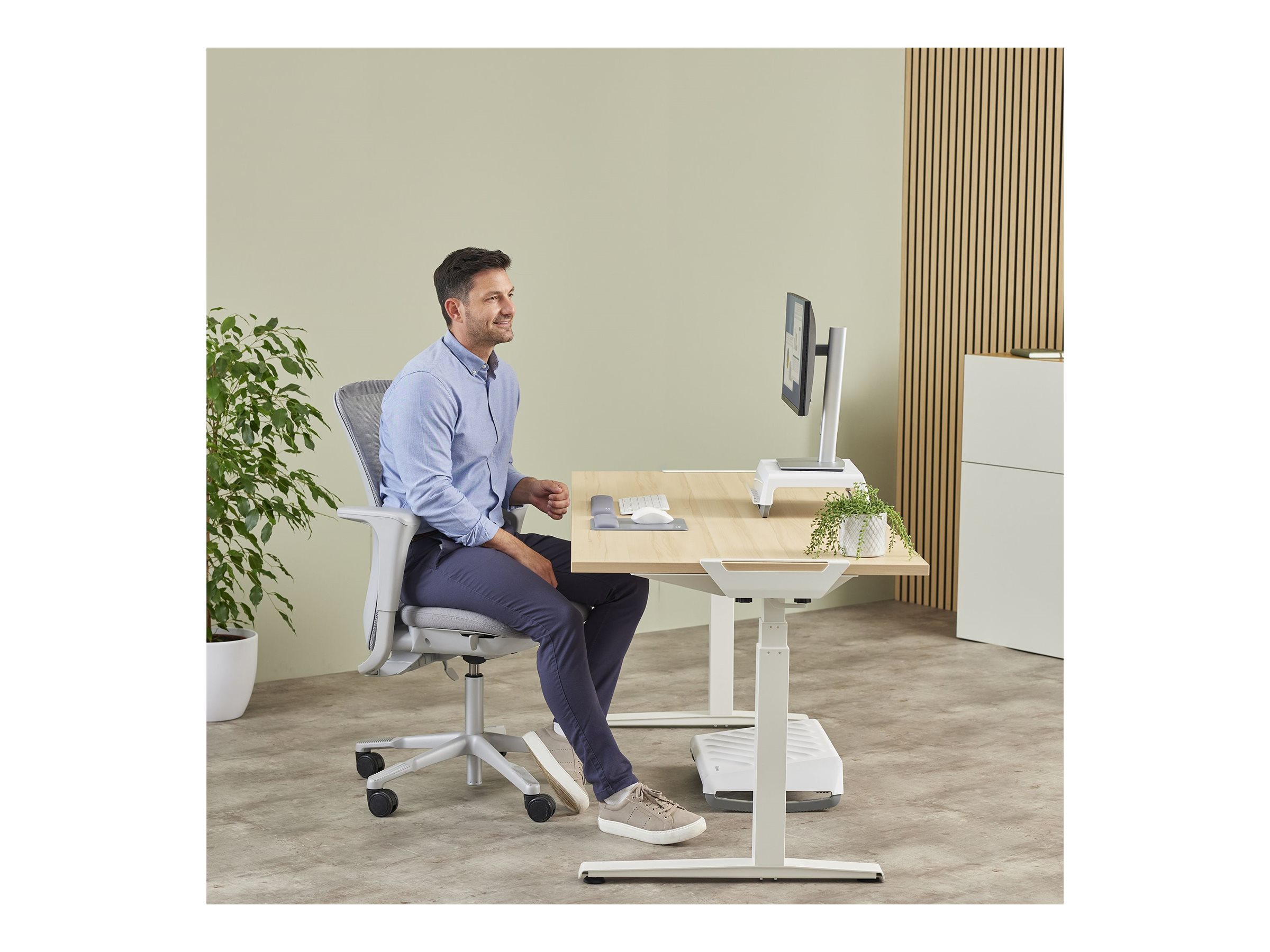 Fellowes | Breyta Compact Keyboard (TKL) Wrist Rest | Grey - Image 11