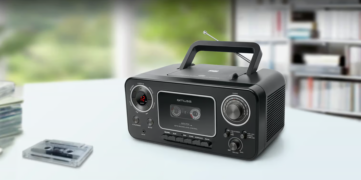 Muse | Stereo Radio CD Cassette Recorder | M-182RDC | Black | AUX in | Cassette deck | CD player | FM radio - Image 3