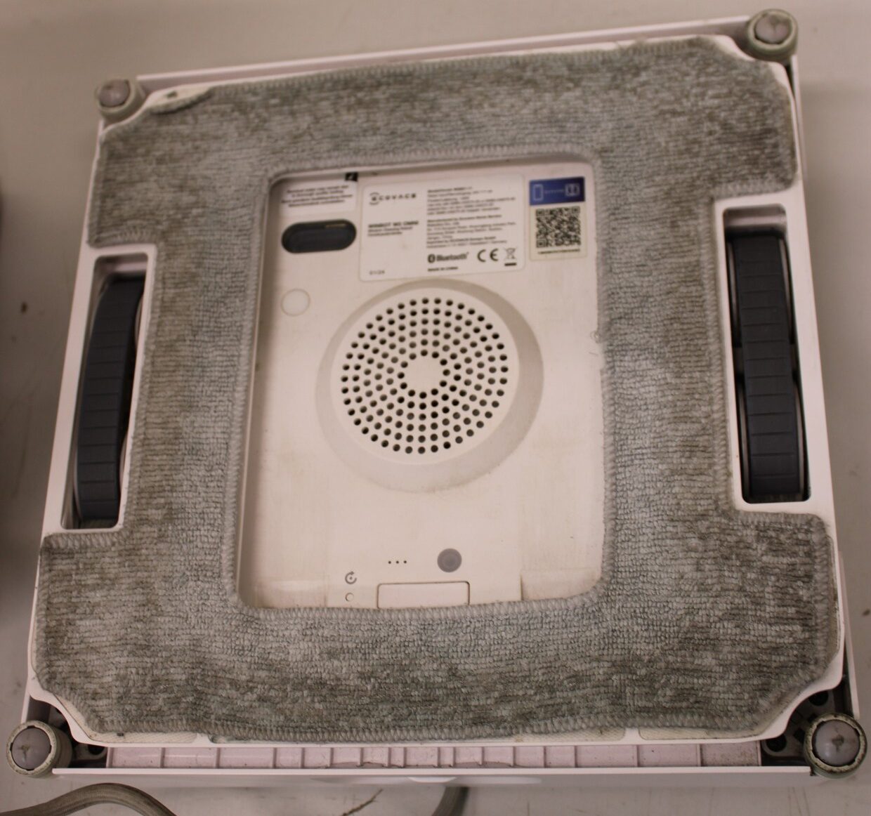 SALE OUT. Ecovacs | Window Cleaning Robot | WINBOT W2 OMNI | Corded | 2800 Pa | White | USED, DIRTY, SCRATCHED, MISSING LIQUID BOTTLE - Image 7