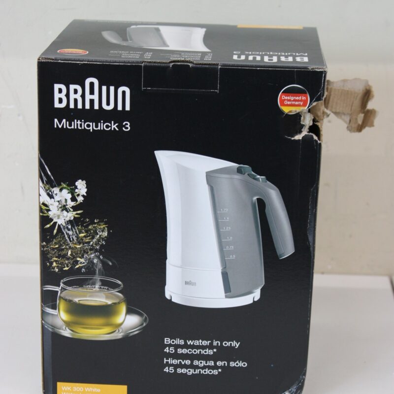 SALE OUT. Braun Kettle | WK 300 | Standard | 2200 W | 1.7 L | Plastic | 360° rotational base | White | DAMAGED PACKAGING