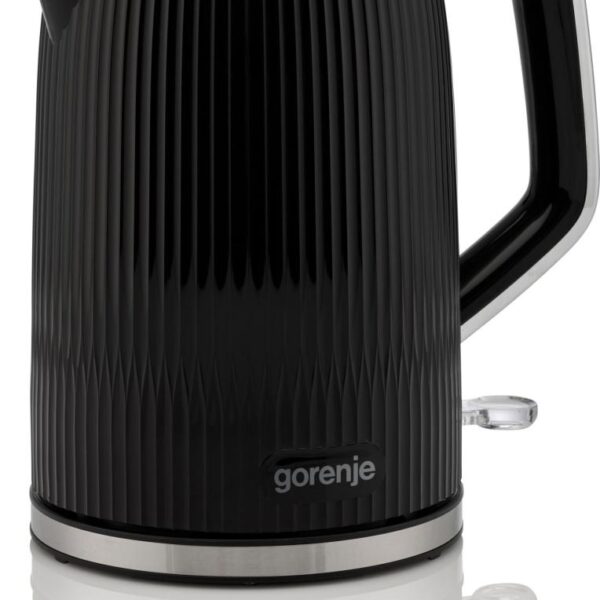 Gorenje K17DPB | Kettle | Electric | 1.7 L | 2200 W | Plastic/Stainless steel | 360° rotational base | Black