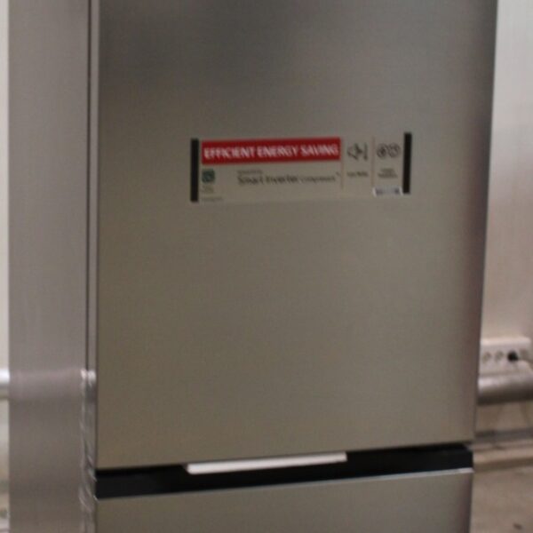 SALE OUT. LG GBBS322CPY Refrigerator, C, Free-standing, Combi, Height 2.03 m, Net fridge 262 L, Net freezer 113 L, Silver | LG Refrigerator | GBBS322CPY | Energy efficiency class C | Free standing | Combi | Height 203 cm | Fridge net capacity 262 L | Freezer net capacity 113 L | Display | 34 dB | Prime Silver | DAMAGED PACKAGING