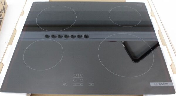 SALE OUT. Bosch PKE611BA2E Vitroceramic Hob, Number of burners/cooking zones 4, Width 60 cm, Black | Bosch Hob | PKE611BA2E Series 4 | Vitroceramic | Number of burners/cooking zones 4 | Touch | Black | DAMAGED PACKAGING