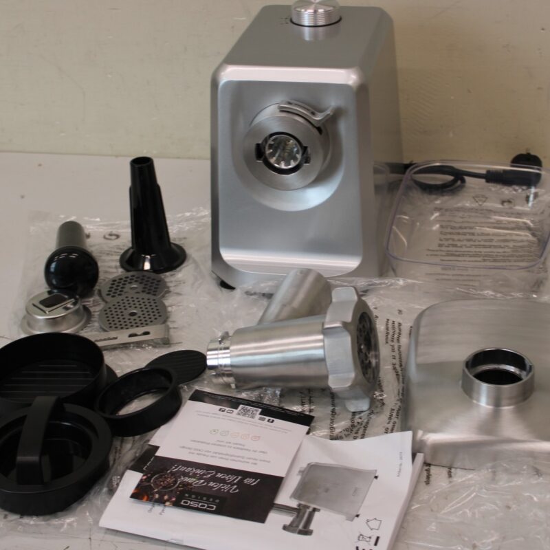 SALE OUT. Caso Meat Mincer | FW 2500 | Stainless Steel | 2500 W | Number of speeds 2 | Throughput (kg/min) 2.5 | 3 stainless steel cutting plates (3 mm, 5 mm and 8 mm), Sausage filler, Cookie attachment with 4 moulds, Stuffer | DEMO - Image 2