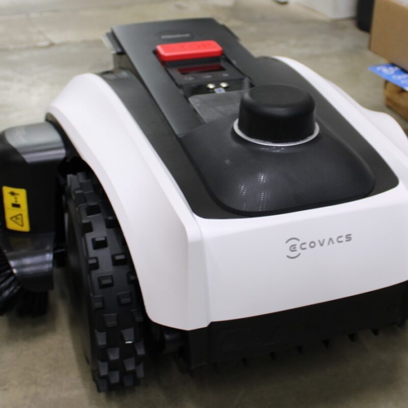 SALE OUT. | Ecovacs Lawn Mower | GOAT O1200 LiDAR PRO | 5200 Ah | White | DEMO - Image 2
