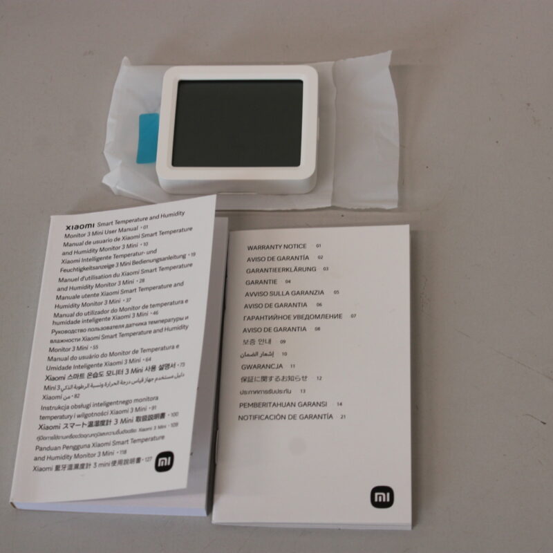 SALE OUT. Xiaomi Smart Temperature and Humidity Monitor 3 Mini | White | UNPACKED, MISSING ADHESIVE STICKER - Image 2