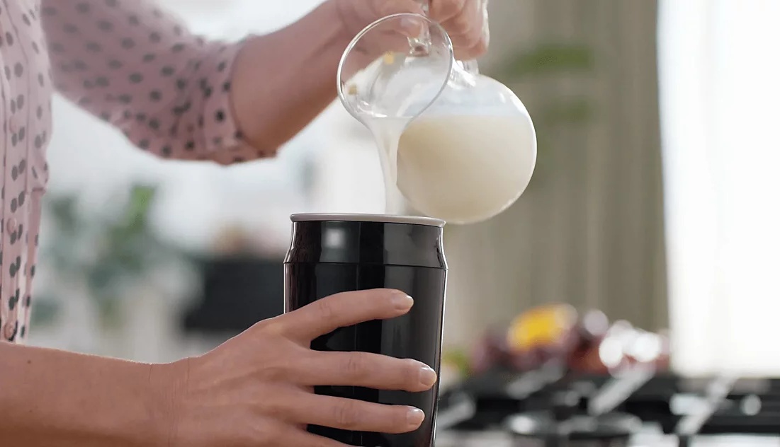 Philips | Milk Frother | CA6500/63 Milk Twister | 0.12 L | 420-500 W | Milk frother | Black - Image 5