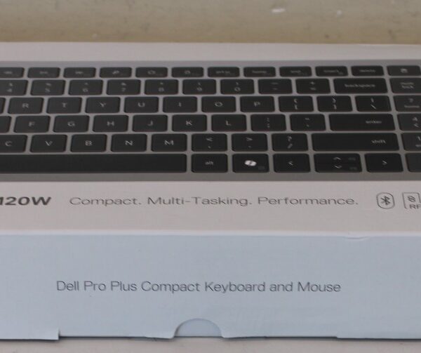 SALE OUT. Dell Keyboard and Mouse KM7120W Wireless Russian | Dell | Keyboard and Mouse | KM7120W | Keyboard and Mouse Set | Wireless | Batteries included | Bluetooth | Wireless connection | Russian | Titan Gray | DEMO, SCRATCHED