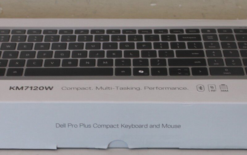 SALE OUT. Dell Keyboard and Mouse KM7120W Wireless Russian | Dell | Keyboard and Mouse | KM7120W | Keyboard and Mouse Set | Wireless | Batteries included | Bluetooth | Wireless connection | Russian | Titan Gray | DEMO, SCRATCHED