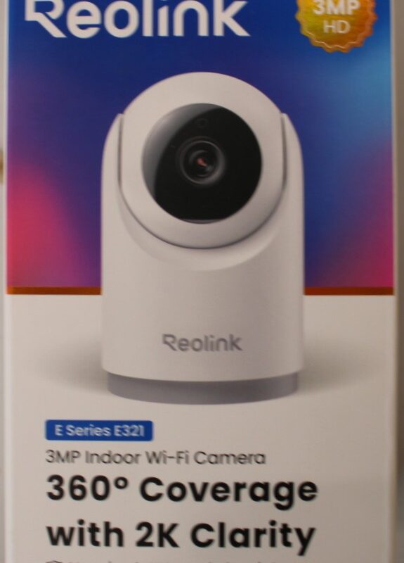 SALE OUT. Reolink E321 Smart Indoor Cam Wi-Fi PT, White | Reolink Camera | E Series E321 | 24 month(s) | Tabletop | 3 MP | 4mm/F2.0 | MicroSD up to 512GB | DAMAGED PACKAGING