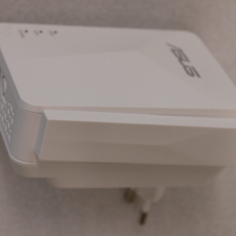 SALE OUT. ASUS RP-AX50 AX1500 Dual-Band WLan-Repeater | Asus AX1500 Dual-Band WiFi 6 Range Extender | RP-AX50 | 802.11ax | 2.4 GHz / 5 GHz | Ethernet LAN (RJ-45) ports 1 | MU-MiMO No | no PoE | Antenna type 2 x External | DAMAGED INNER PACKAGING (BAG), UNPACKED