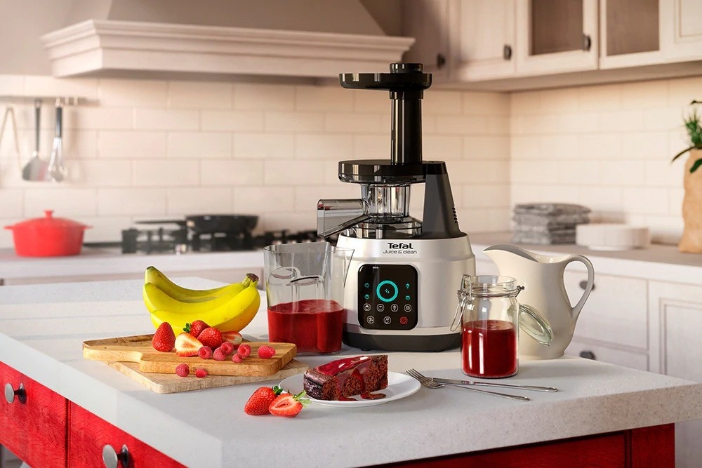 TEFAL | Juicer | ZC420E38 Juice & Clean | Type Juicer maker | Silver/Black | 150 W | Number of speeds 4 - Image 2