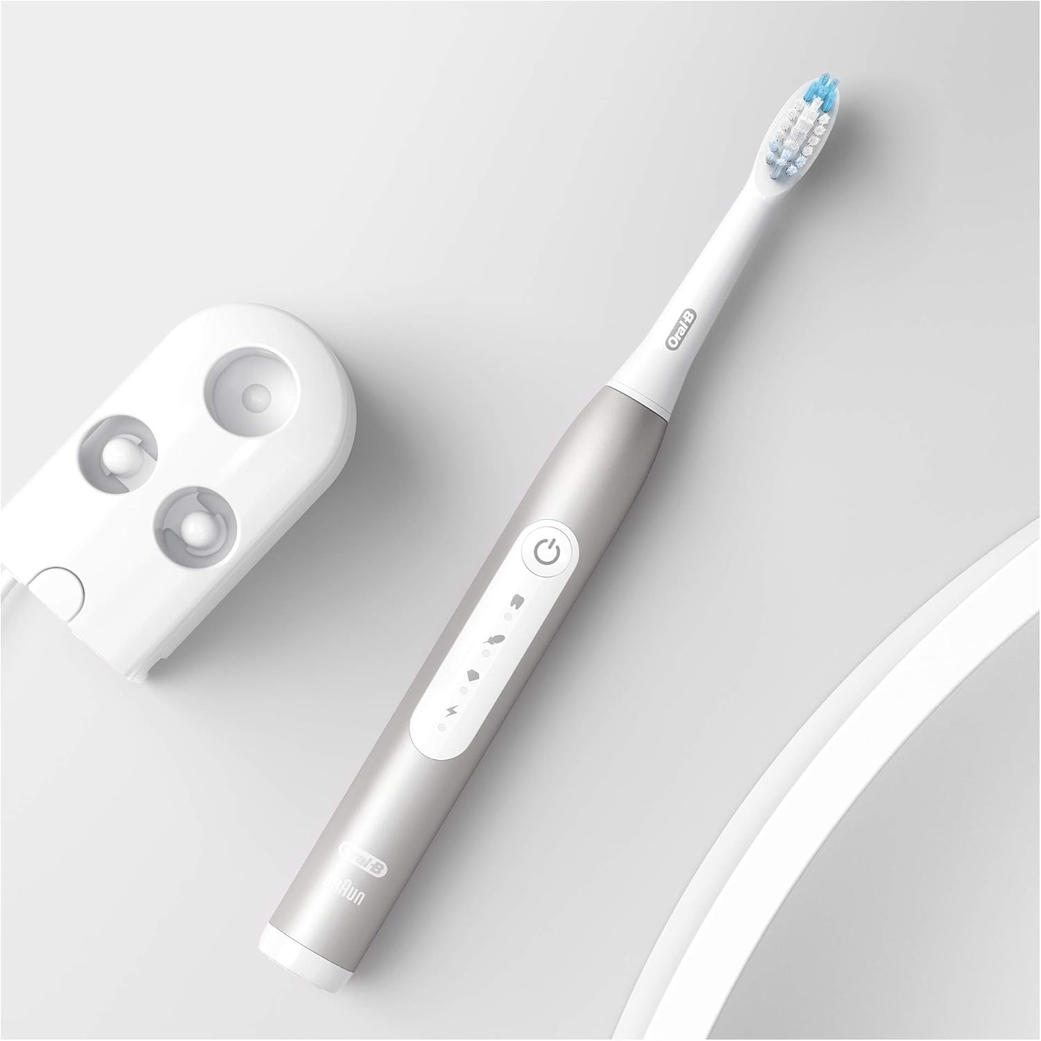 Oral-B Pulsonic Slim Luxe 4000 Sonic | Electric Toothbrush | Rechargeable | For adults | Number of brush heads included 1 | Number of teeth brushing modes 3 | Platinum - Image 4