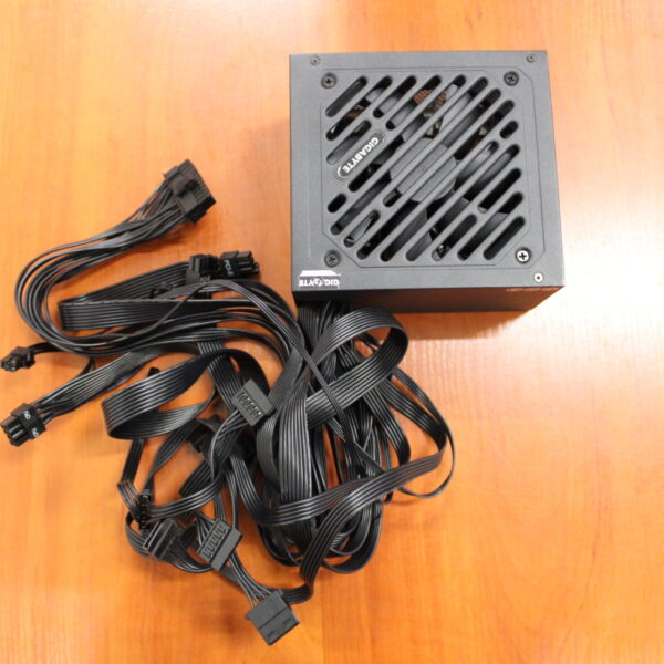 SALE OUT. Gigabyte PSU | GP-P650SS GEU1 | 650 W | REFURBISHED, WITHOUT ORIGINAL PACKAGING, MANUAL AND ACCESSORIES
