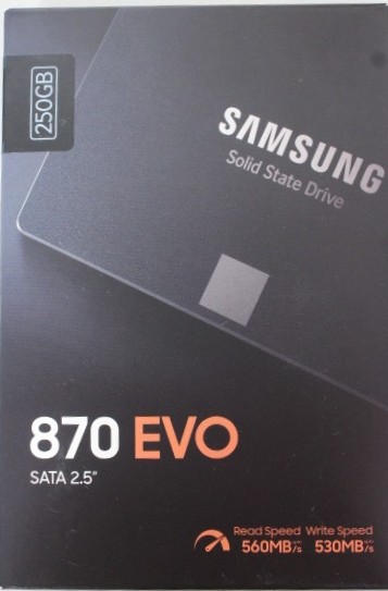 SALE OUT. Samsung SSD 870 EVO 500GB SATA III 2.5 inch | SALE OUT. | Samsung SSD | 870 EVO | 500 GB | SSD form factor 2.5" | Solid-state drive interface SATA III | Read speed 560 MB/s | Write speed 530 MB/s | DAMAGED PACKAGING