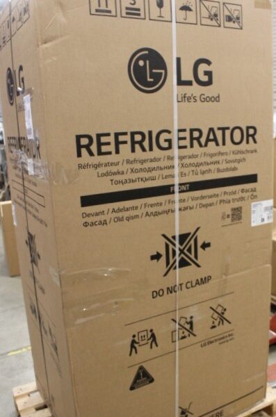 SALE OUT. LG GSGV81PYLL Refrigerator, Free-standing, Side by Side, E, Height 1.79 m, Net fridge 416 L, Net freezer 190 L, Silver | SALE OUT. LG Refrigerator | GSGV81PYLL | Energy efficiency class E | Free standing | Side by side | Height 179 cm | Fridge net capacity 416 L | Freezer net capacity 219 L | Display | 36 dB | Silver | DAMAGED PACKAGING, DENTED FREEZER DOOR AND CORNER (BOTTOM, RIGHT SIDE)