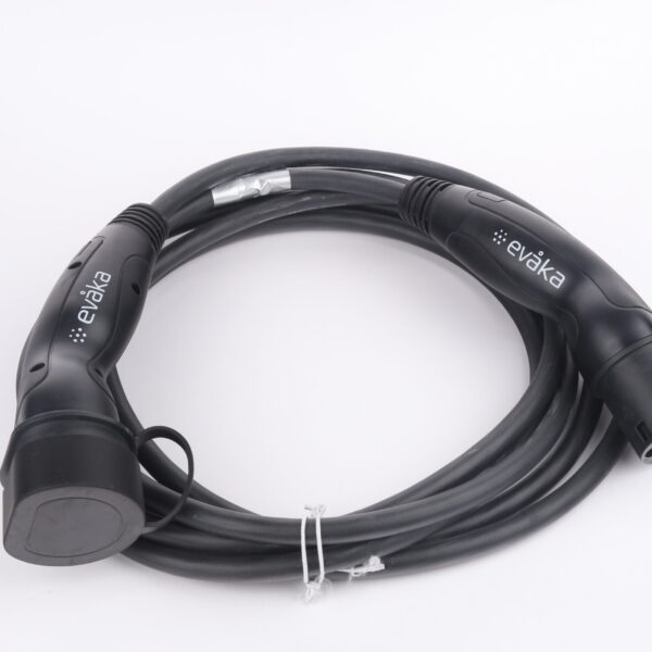 Evaka EV Charging Cable Type 2-Type 2, 22 kW, 32 A, 5 x 6 mm2, 1 x 0.5 mm2, 7 m | ITGAM3872 | Black