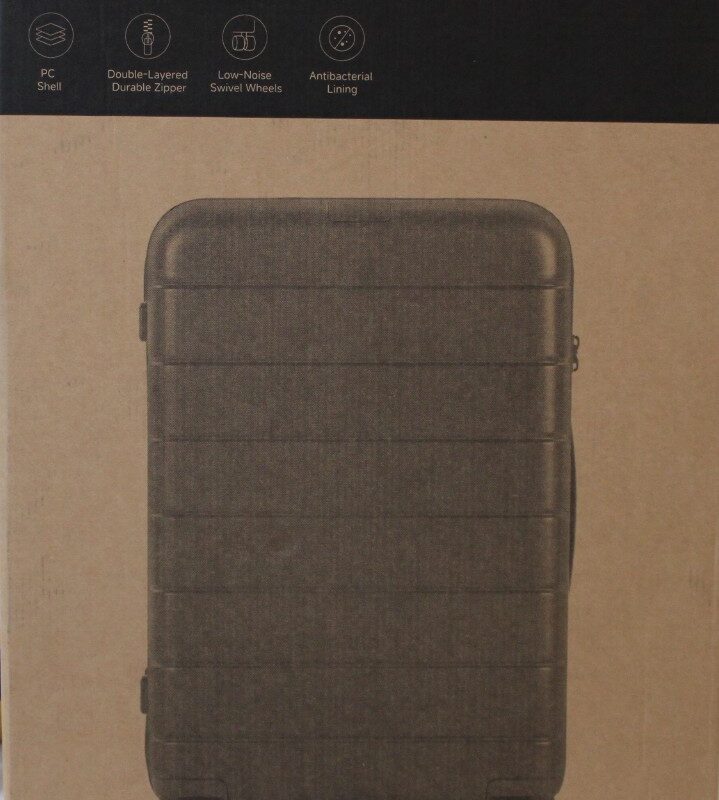 SALE OUT. | Xiaomi | Luggage Classic Pro 24" | Grey | 24 month(s) | DAMAGED PACKAGING AND ITEM BODY (TOP)