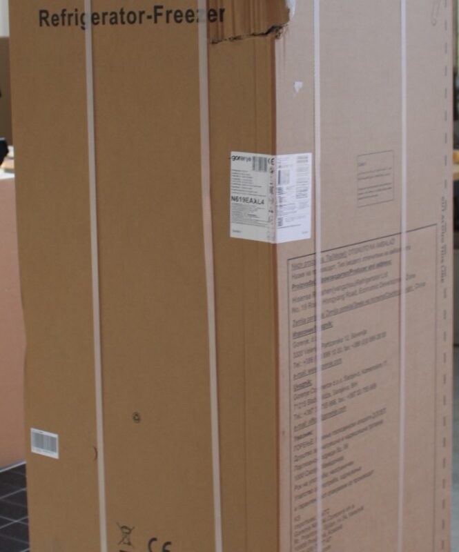 Gorenje Refrigerator | N619EAXL4 | Energy efficiency class E | Free standing | Combi | Height 186 cm | No Frost system | Fridge net capacity 207 L | Freezer net capacity 97 L | Display | 39 dB | Grey | DAMAGED PACKAGING, DENTED DOOR, RIGHT AND BACKSIDE