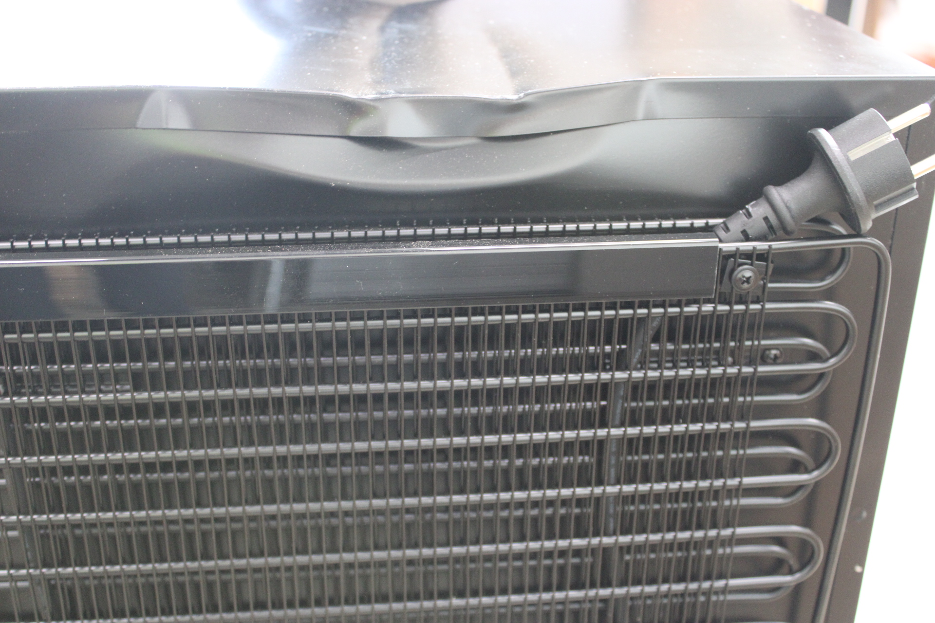 SALE OUT. | Caso Barbecue Cooler | S-L | Energy efficiency class F | Free standing | Black | DAMAGED PACKAGING, DENTED TOP AND BACKSIDE - Image 11
