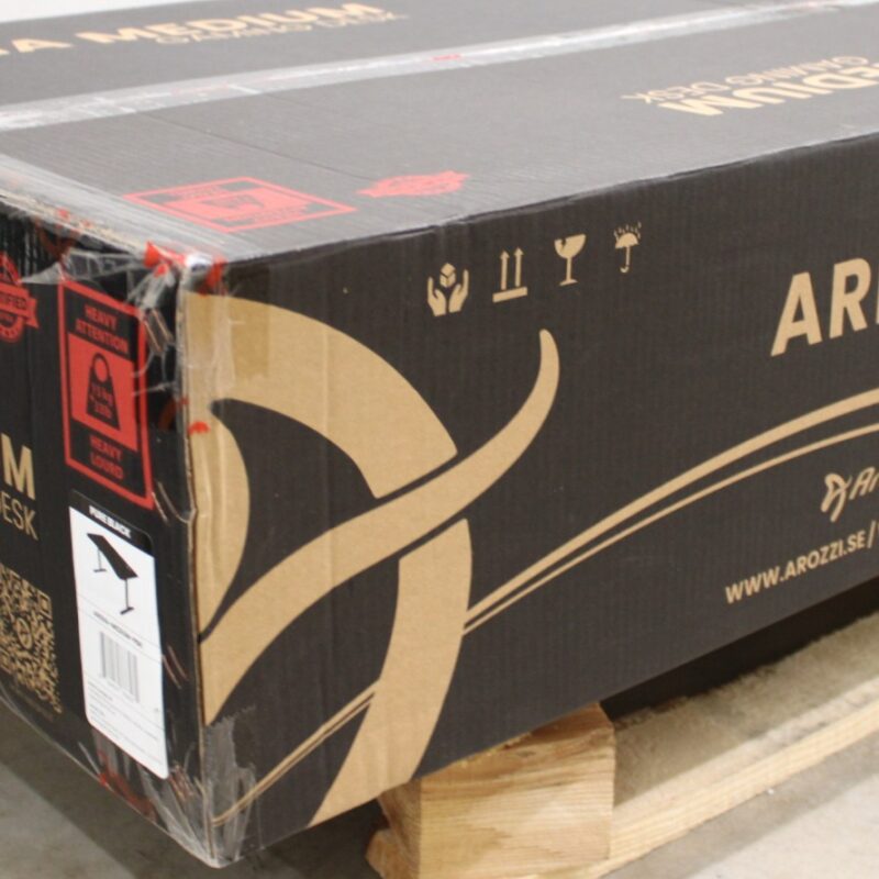 SALE OUT. | Arozzi Gaming Desk | Arena Medium | Pure Black | DAMAGED PACKAGING AND LAMINATE. SCRATCHED PARTS AND TABLE TOP. | 24 month(s)