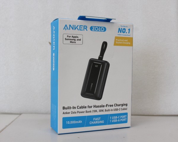 SALE OUT. Anker Power Bank with Built-In USB-C Cable | A1688H11 | 10000 mAh | Black | DEMO