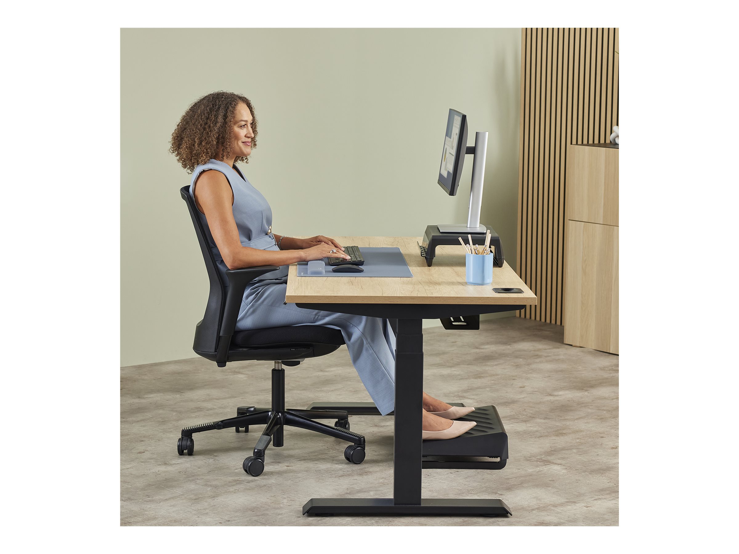 Fellowes | Breyta Palm Wrist Rest | Marine - Image 16