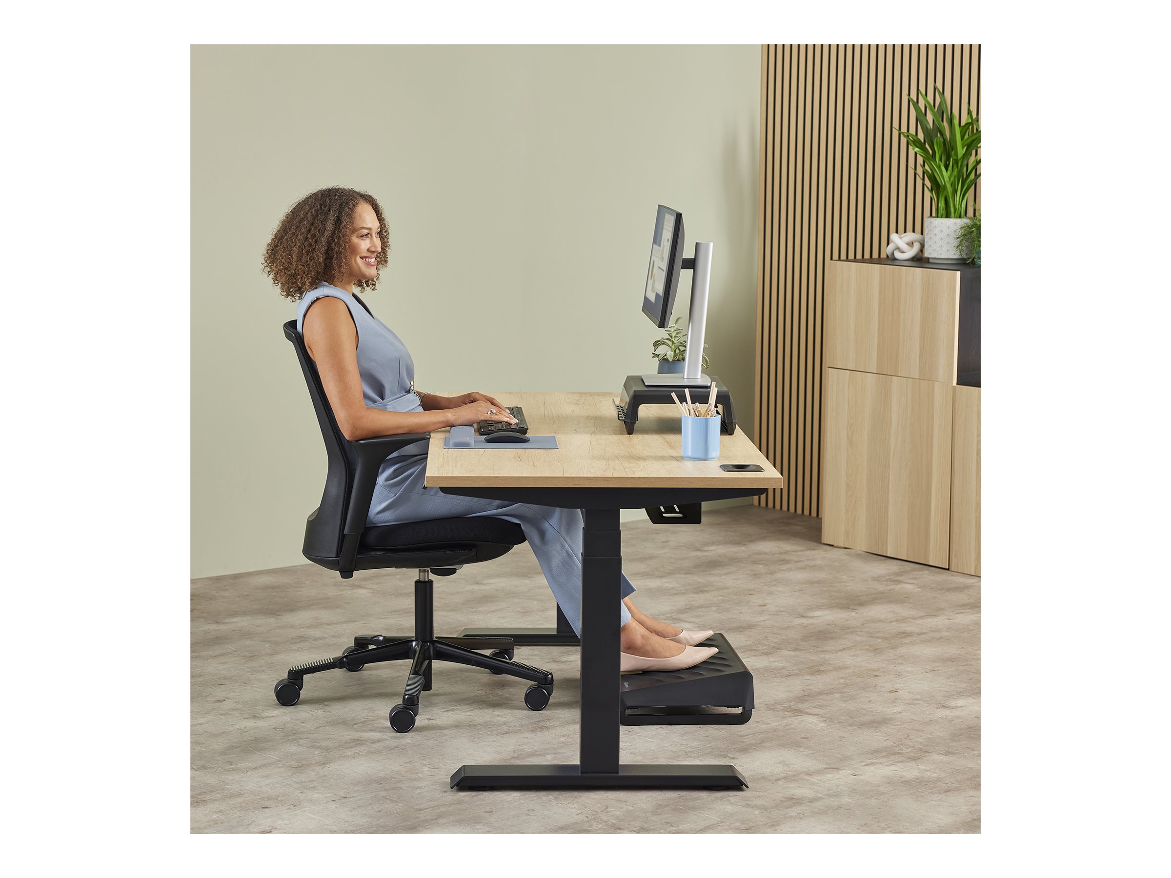 Fellowes | Breyta Palm Wrist Rest | Marine - Image 18