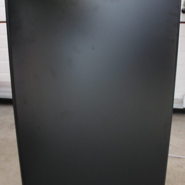 SALE OUT. Candy CHASD4385EBC Table Top Refrigerator, E, Free standing, Height 85 cm, Fridge net 90 L, Black | SALE OUT. | Candy Table Top Refrigerator | CHASD4385EBC | Energy efficiency class E | Free standing | Larder | Height 85 cm | Fridge net capacity 90 L | 37 dB | Black | NOT ORIGINAL PACKAGING, DAMAGED DOOR HINGE. DENTED DOOR (TOP, NEAR HINGE) AND LEFT SIDE (BOTTOM), USED