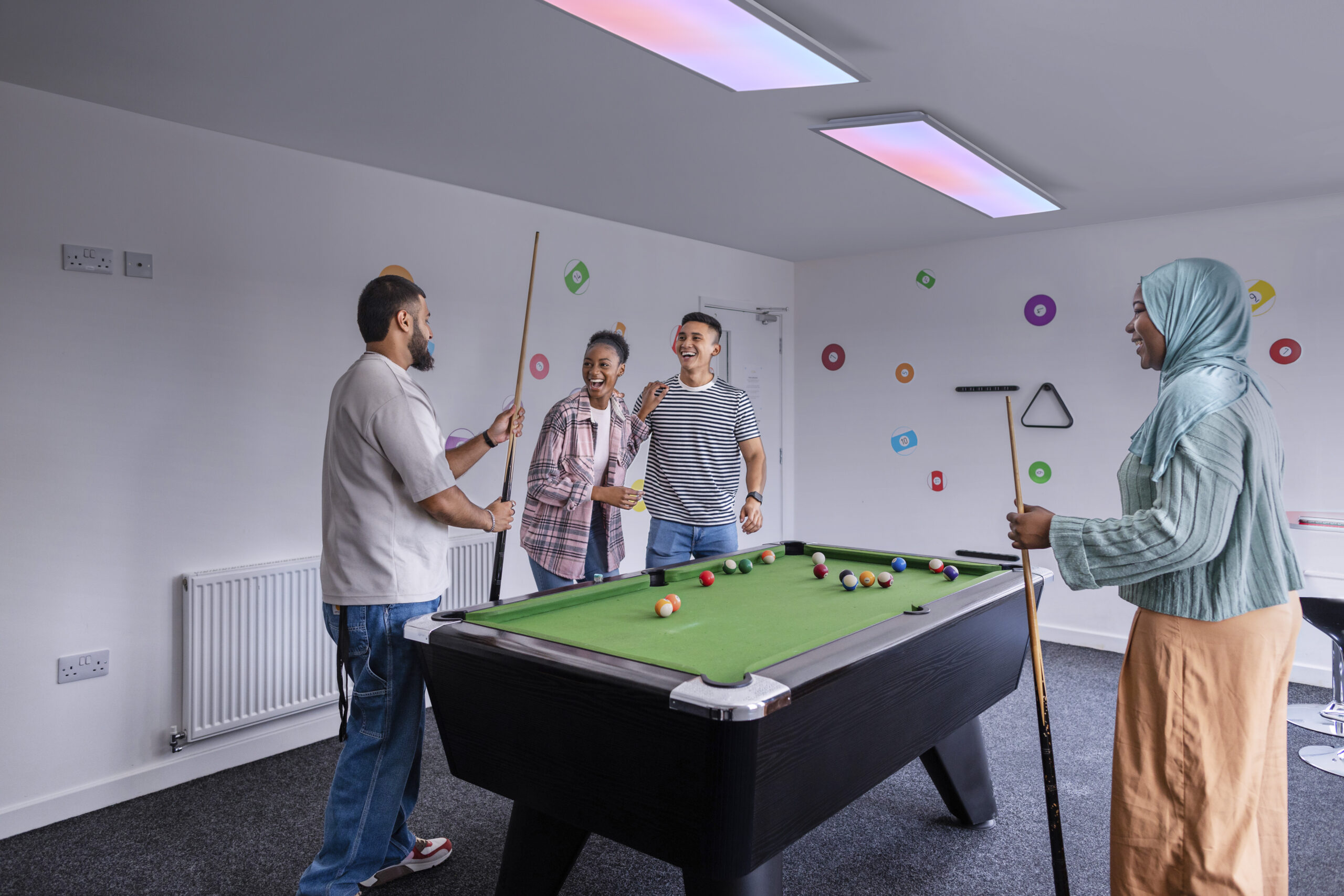 Osram SMART+ WIFI PLANON MAGIC PANEL 1200x300mm RGB+TW Dimmable IR RC White | 36 W | RGBTW | Wi-Fi - Image 4