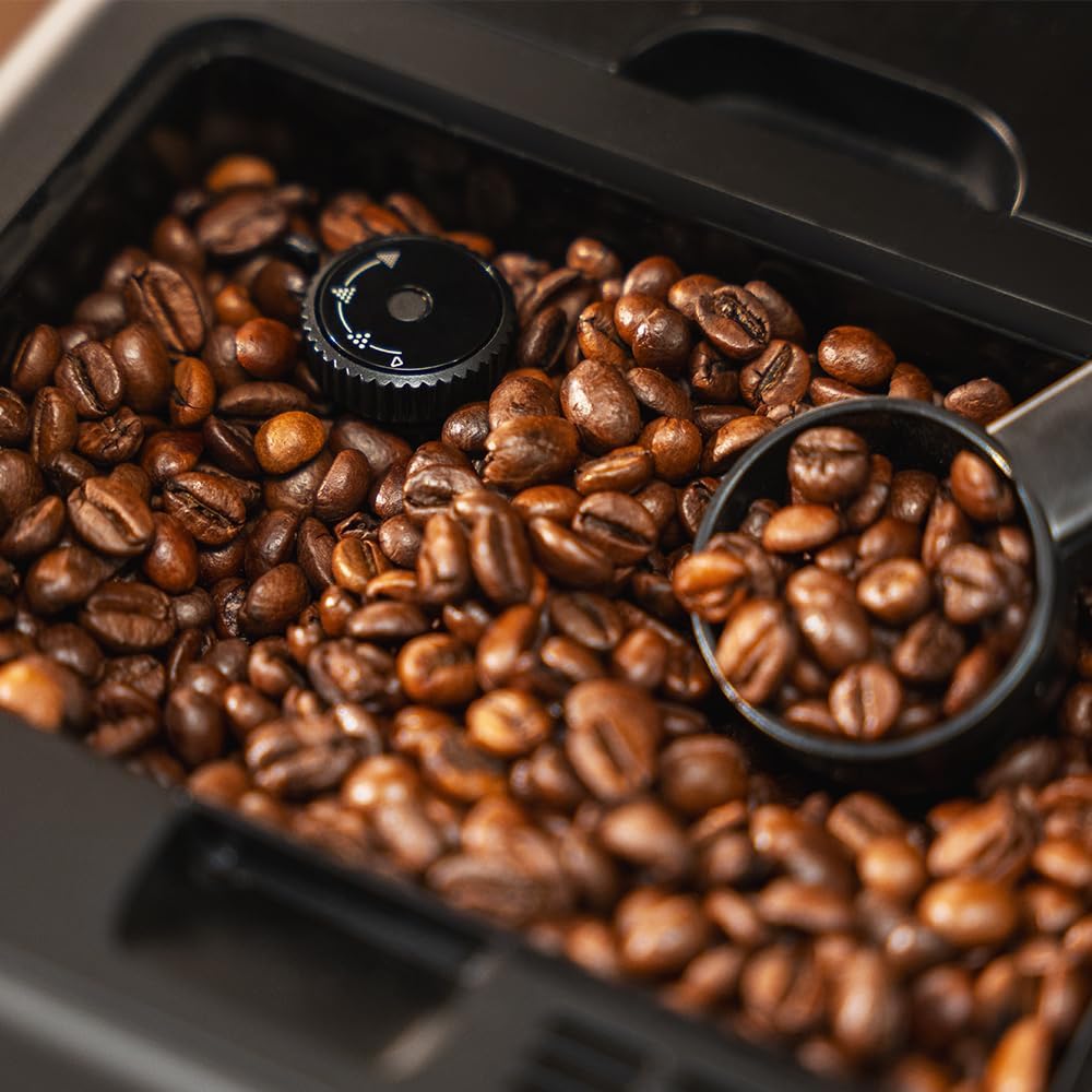 Cecotec Coffee machine | Cremmaet Latte Touch | Pump pressure 19 bar | Built-in milk frother | Super-automatic | Black | 1500 W - Image 3