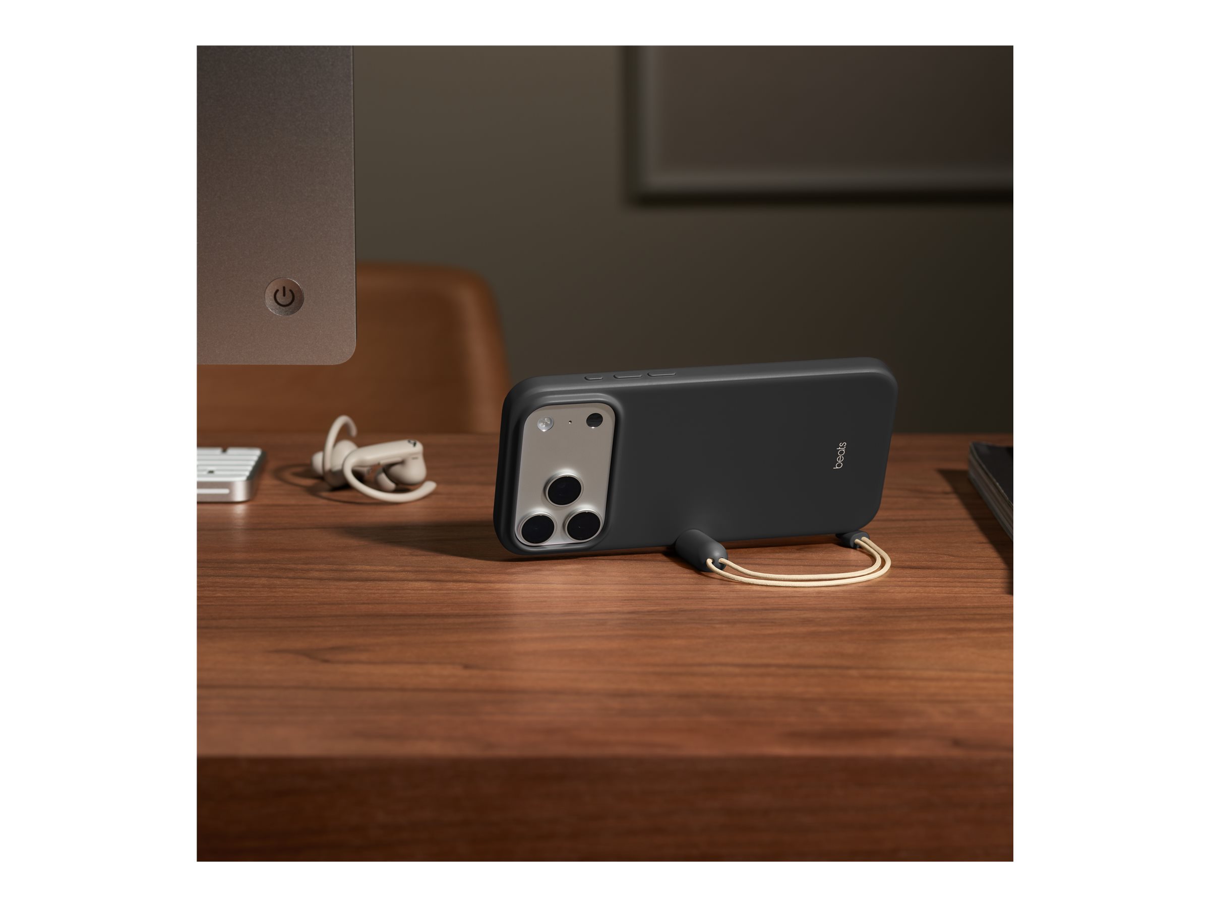 Apple iPhone 17 Pro Max Kickstand Case with MagSafe and Camera Control - Granite Gray | Apple - Image 4