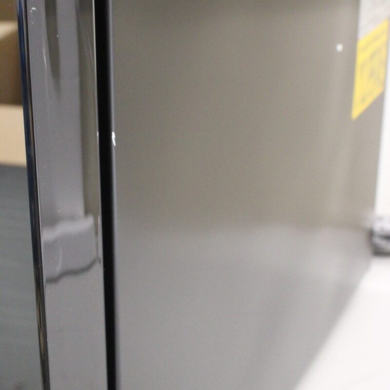 SALE OUT. Adler | Beverage Pantry | AD 8083 | Energy efficiency class G | Free standing | Bottles capacity 12 | Black | DAMAGED PACKAGING, SCRATCHED DOOR AND THE RIGHT SIDE - Image 3