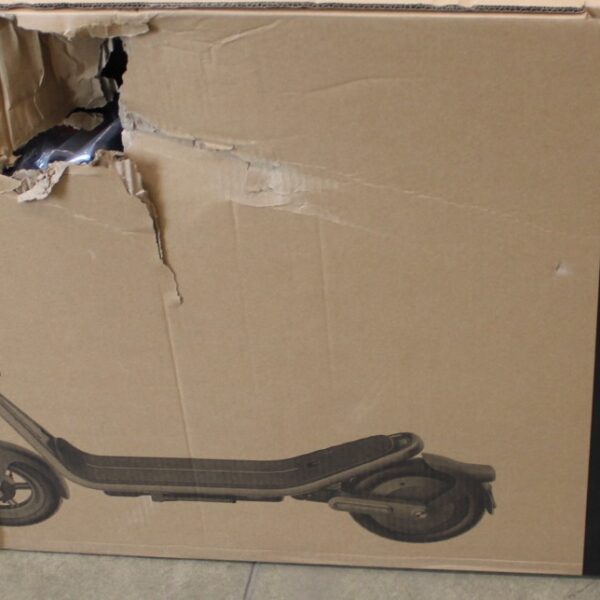 SALE OUT. Xiaomi Electric Scooter 6 GL | Xiaomi 24 month(s) | DAMAGED PACKAGING AND PAINT, SCRATCHED