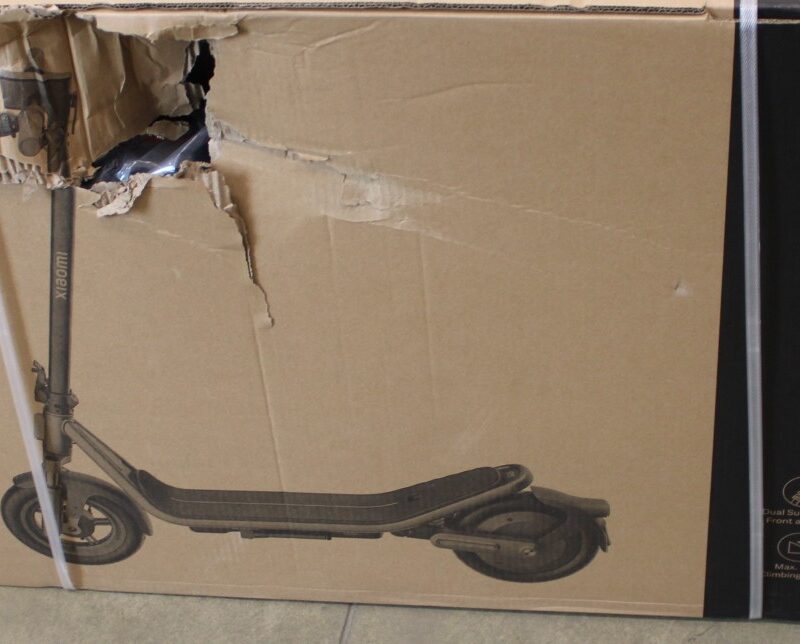 SALE OUT. Xiaomi Electric Scooter 6 GL | Xiaomi 24 month(s) | DAMAGED PACKAGING AND PAINT, SCRATCHED
